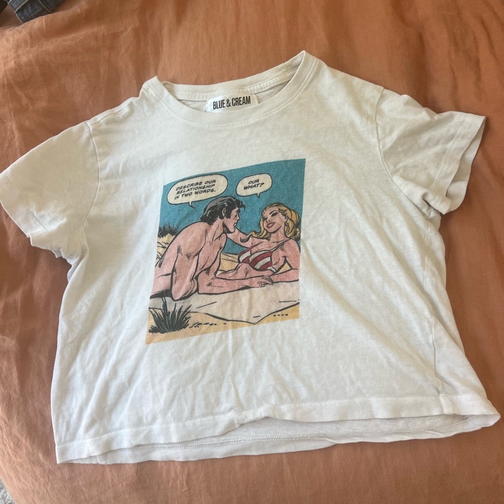 Blue & Cream White Retro Graphic Tee Short Sleeve